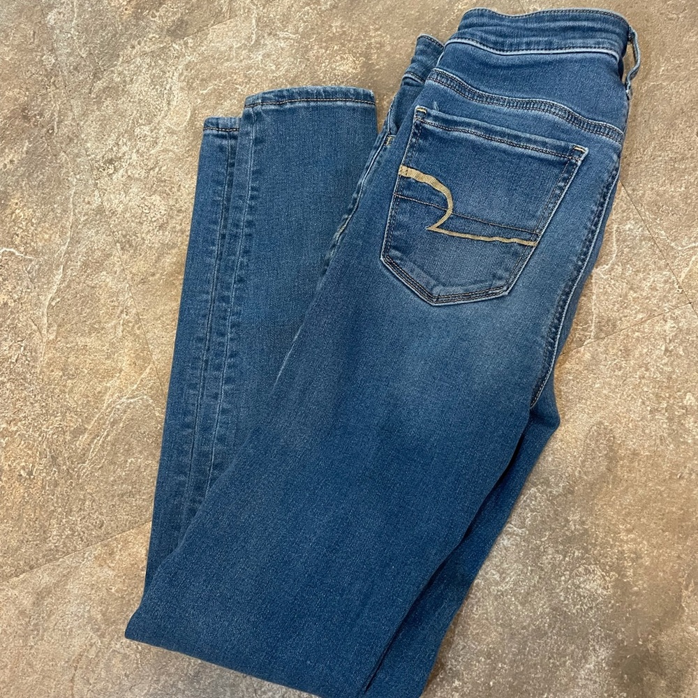 American Eagle Ne(x)t level stretch blue jeans